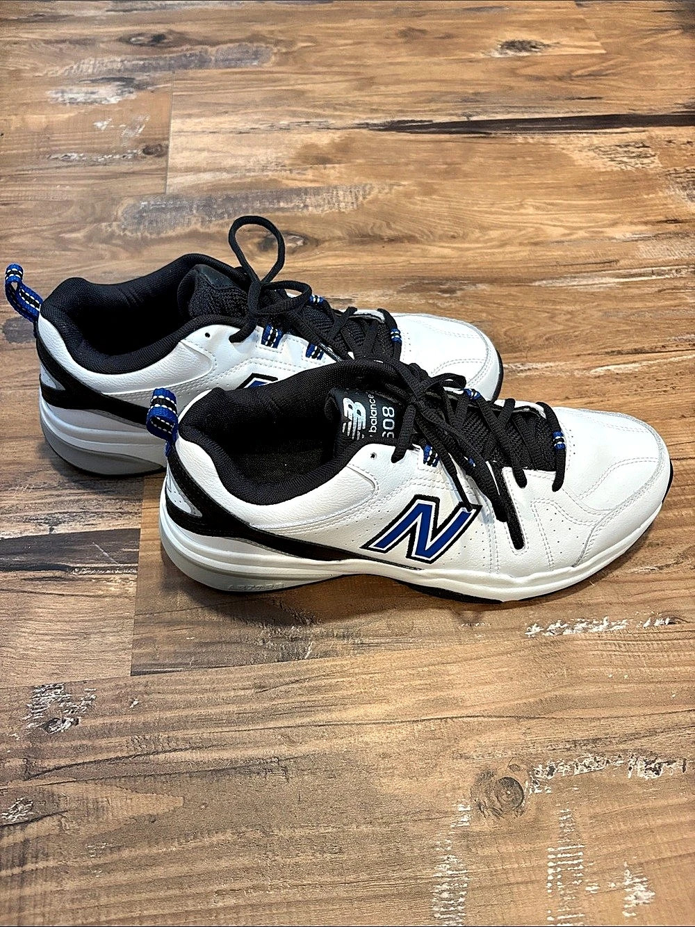 New Balance 608 Men's Athletic Shoes US 10.5 D White Black